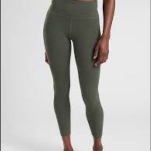 Athleta elation 7/8 tights size L